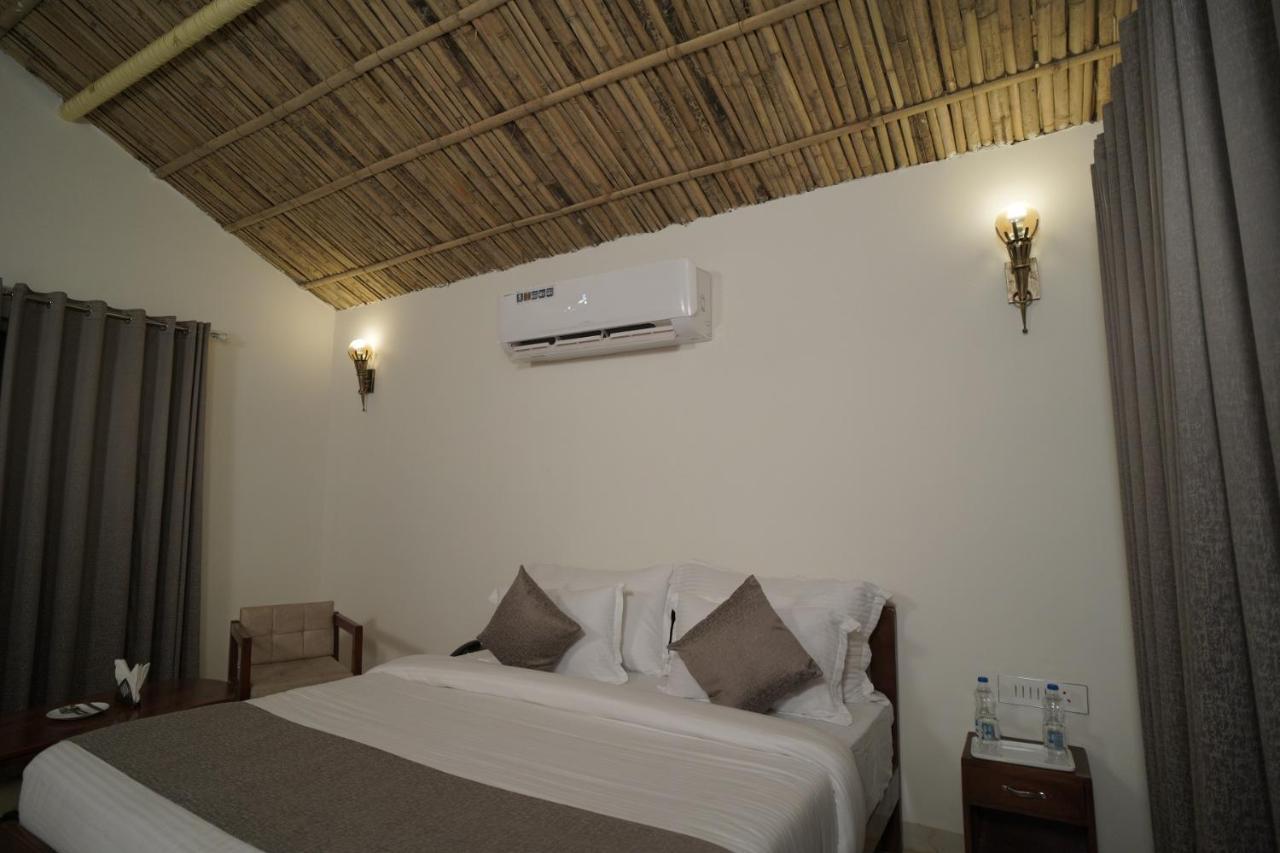Amar Bagh Resort 布什格尔 外观 照片