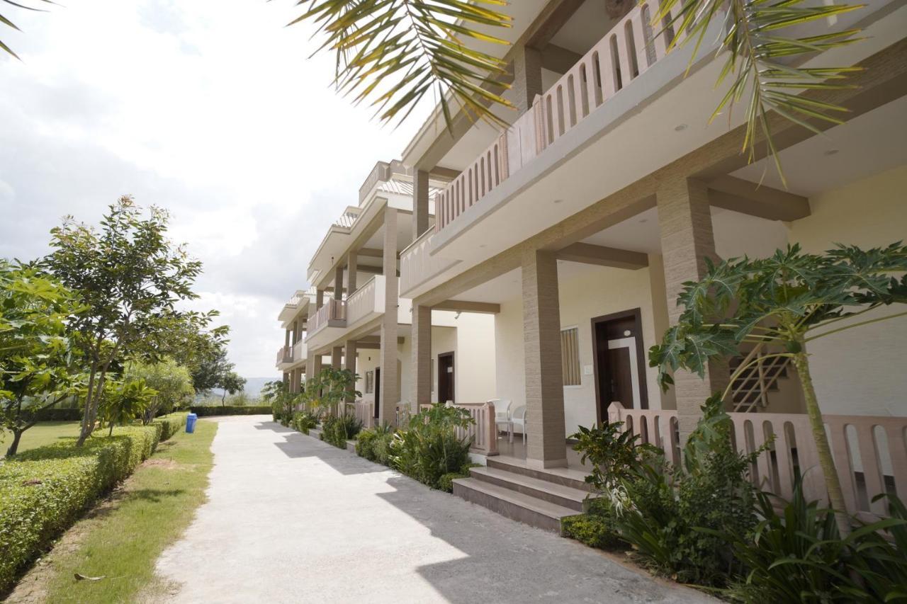 Amar Bagh Resort 布什格尔 外观 照片