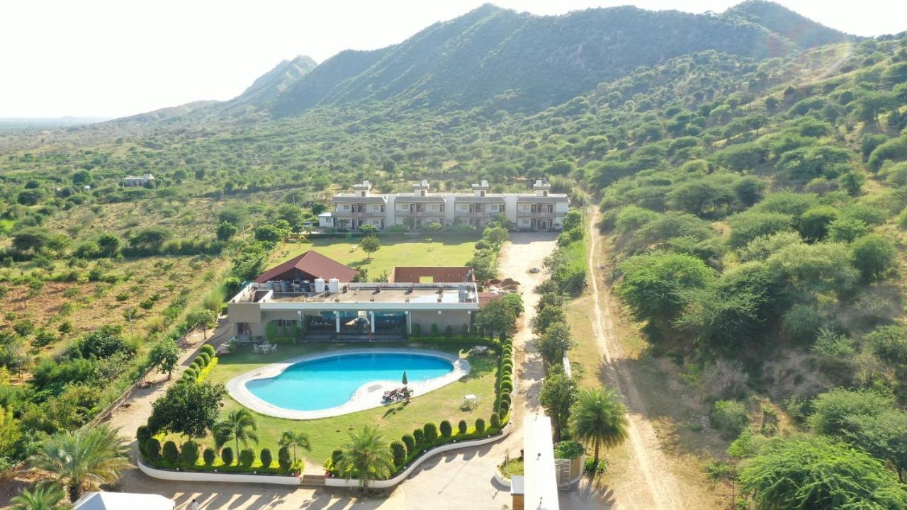 Amar Bagh Resort 布什格尔 外观 照片