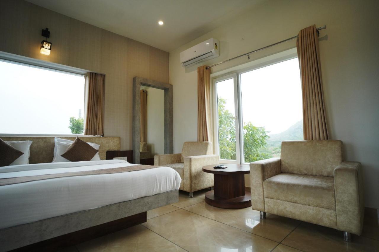 Amar Bagh Resort 布什格尔 外观 照片