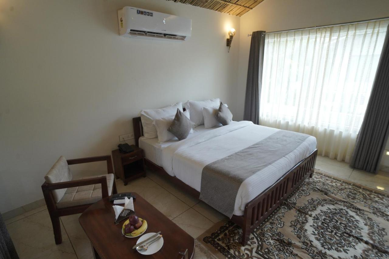 Amar Bagh Resort 布什格尔 外观 照片