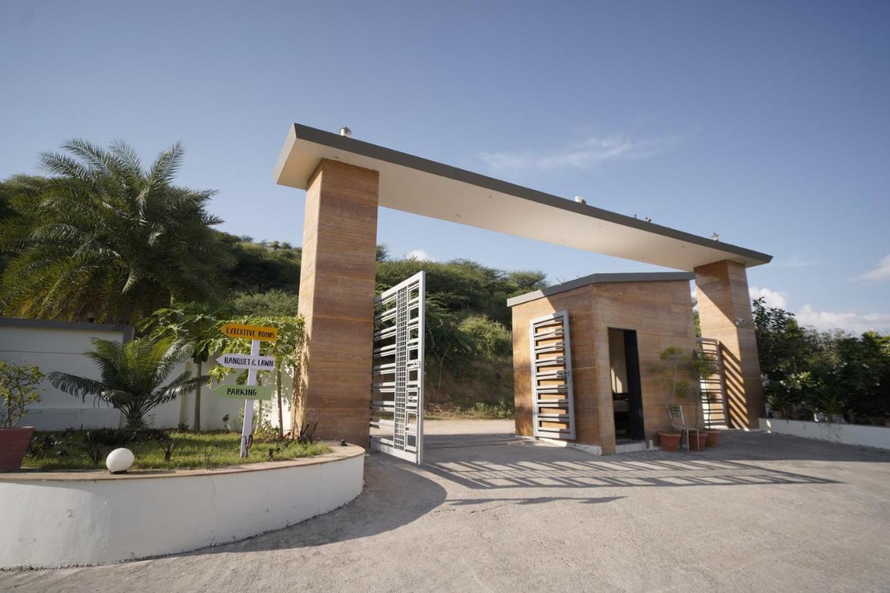 Amar Bagh Resort 布什格尔 外观 照片