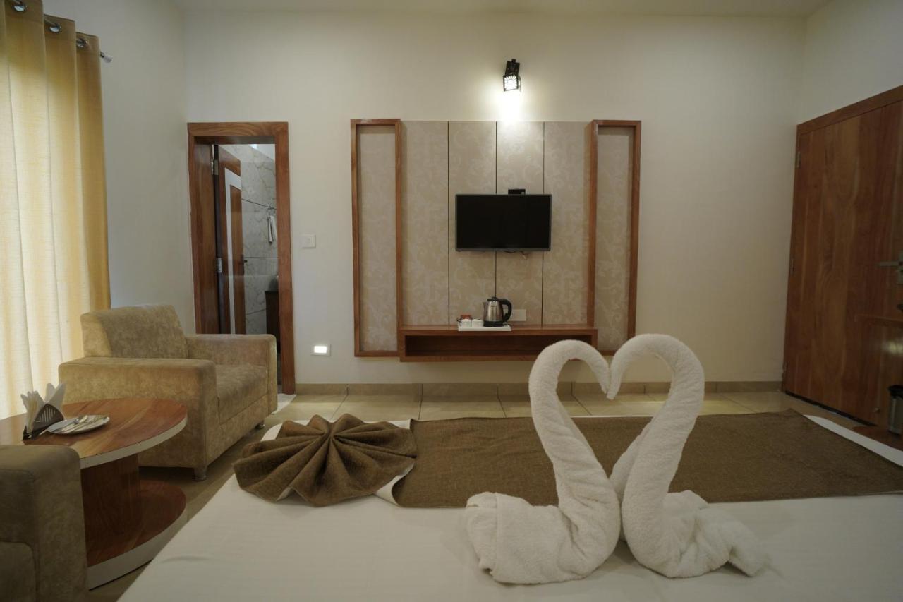 Amar Bagh Resort 布什格尔 外观 照片
