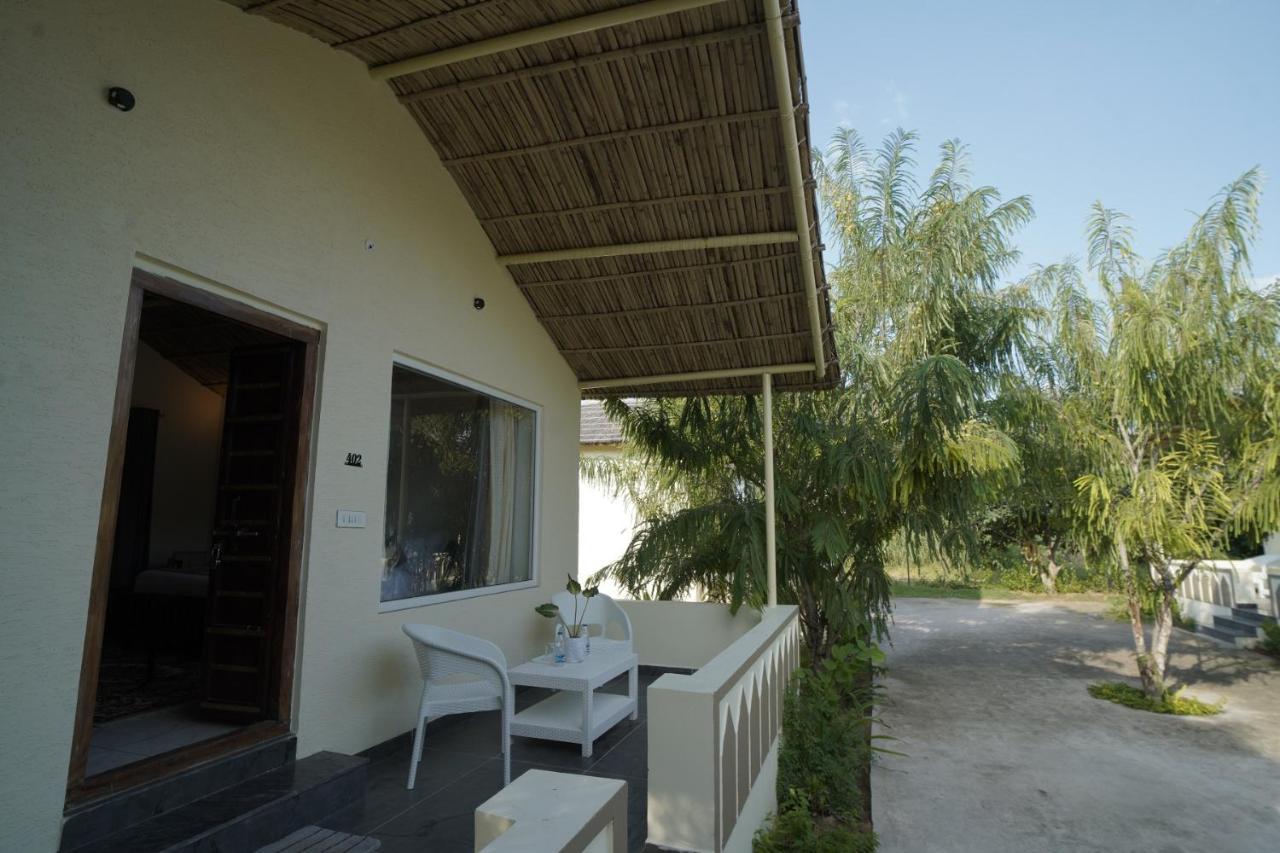 Amar Bagh Resort 布什格尔 外观 照片